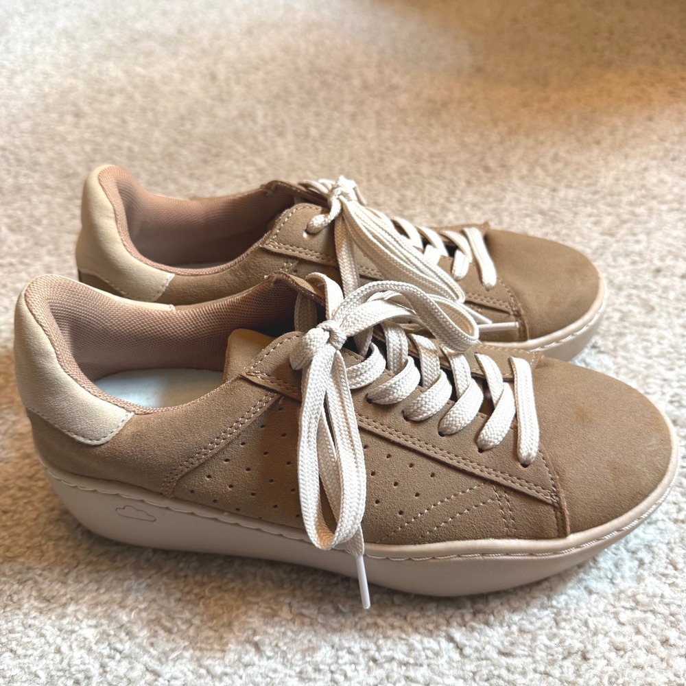 Project Cloud Tan Platform Sneakers Womens 7.5 Faux Suede Low Top Lace Up Shoes